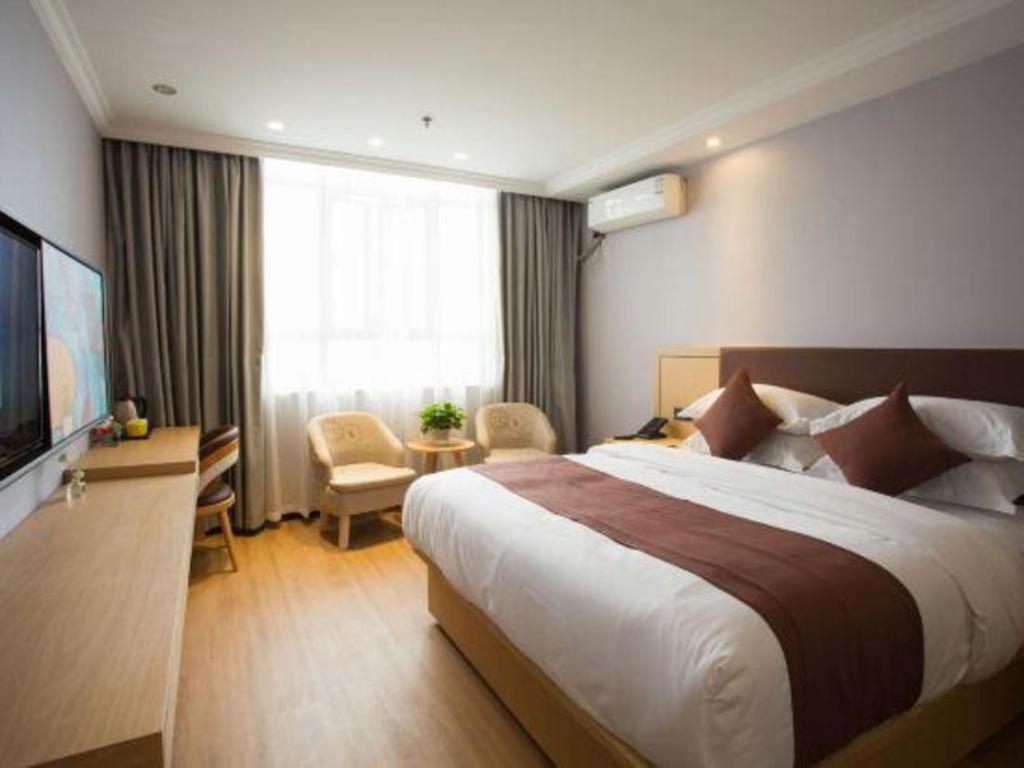 Gya Songjiang Wanda Plaza Hotel