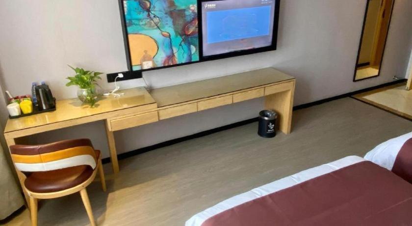 Gya Songjiang Wanda Plaza Hotel