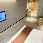 Gya Hotel Shanghai Songjiang Wanda Plaza