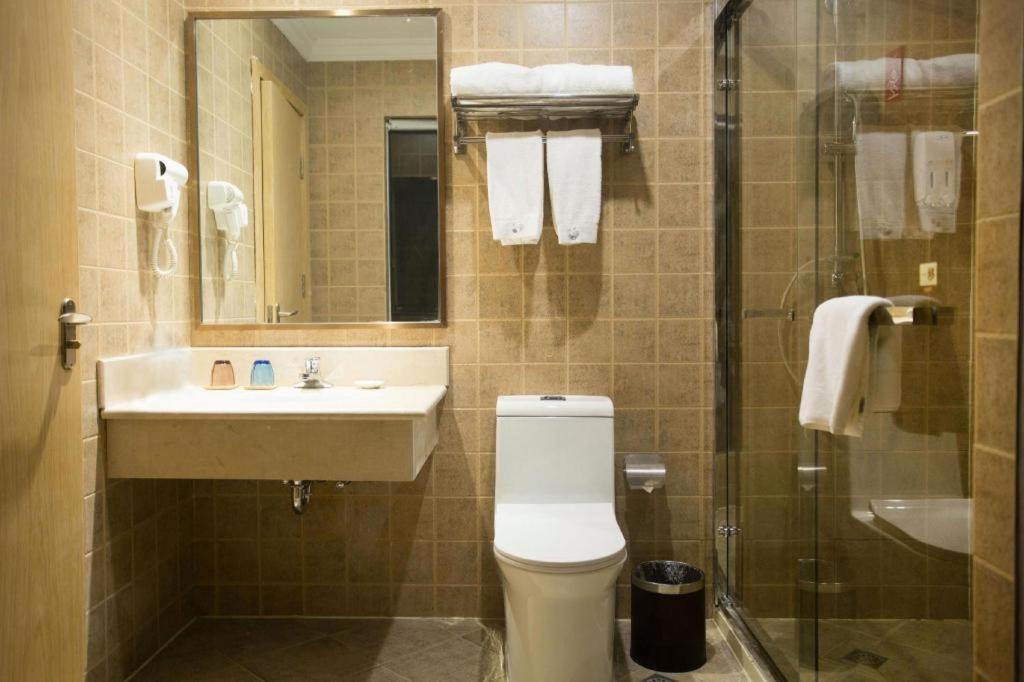 Khách sạn Gya Songjiang Wanda Plaza