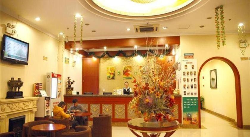 Gya Songjiang Wanda Plaza 2*